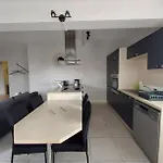 Sur Pompidou - 7 Neufs Societe Selogerametz Com Apartman *
