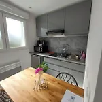 Sur Pompidou - 7 Neufs Societe Selogerametz Com Apartman