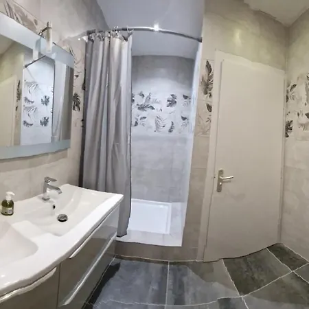 Sur Pompidou - 7 Neufs Societe Selogerametz Com Appartement Metz