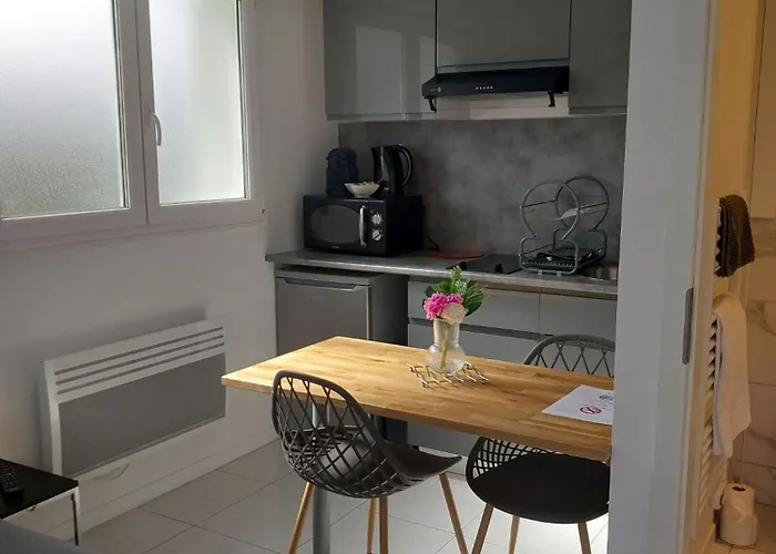 Sur Pompidou - 7 Neufs Societe Selogerametz Com アパート