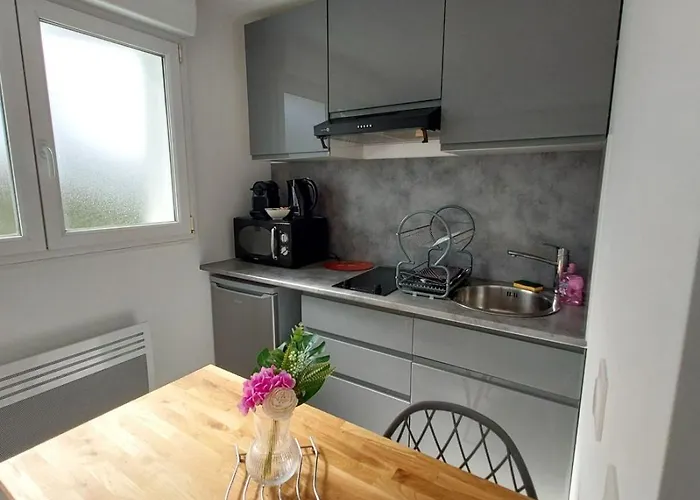 Sur Pompidou - 7 Neufs Societe Selogerametz Com דירה